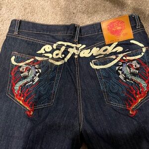 Rare 2008 Ed Hardy Jeans. baggy, fits like a 38 than a 42. perfect condition